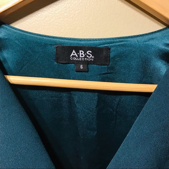 RW&Co. Emerald Green Size 6 Dress - Picture 5 of 5